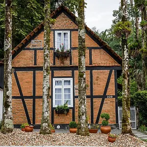 Casa de Férias Casa Enxaimel Em, Pomerode